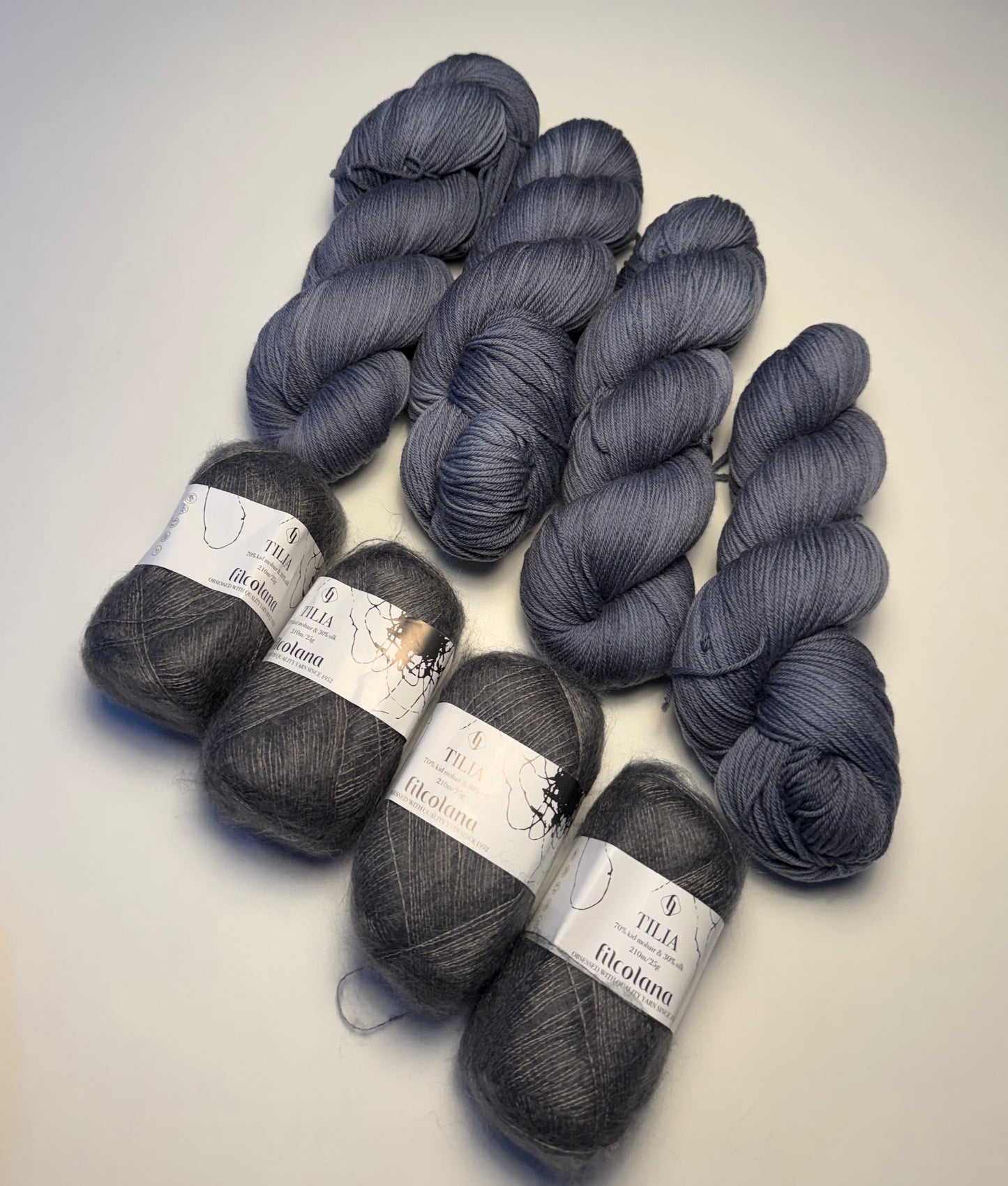 Strikkekit Sweater Adult - håndfarvet garn + Filcolana Tilia (gratis opskrift)