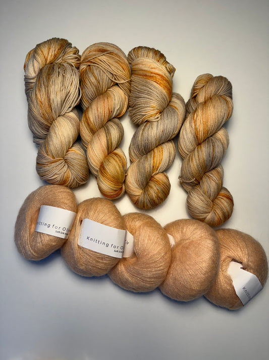 Strikkekit Sweater Adult - håndfarvet garn + Knitting for Olive Soft Silk Mohair (gratis opskrift)