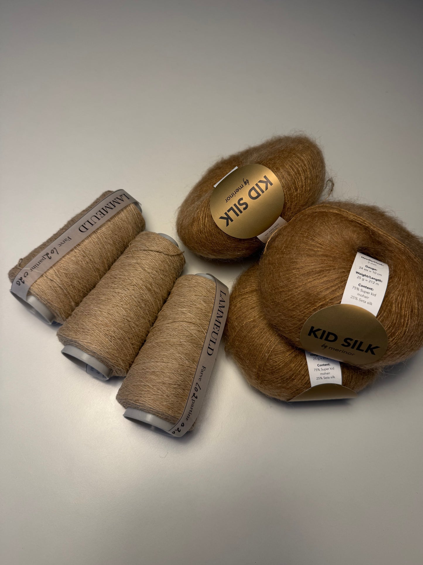 Strikkekit til Lara Blouse - farve Golden Sand